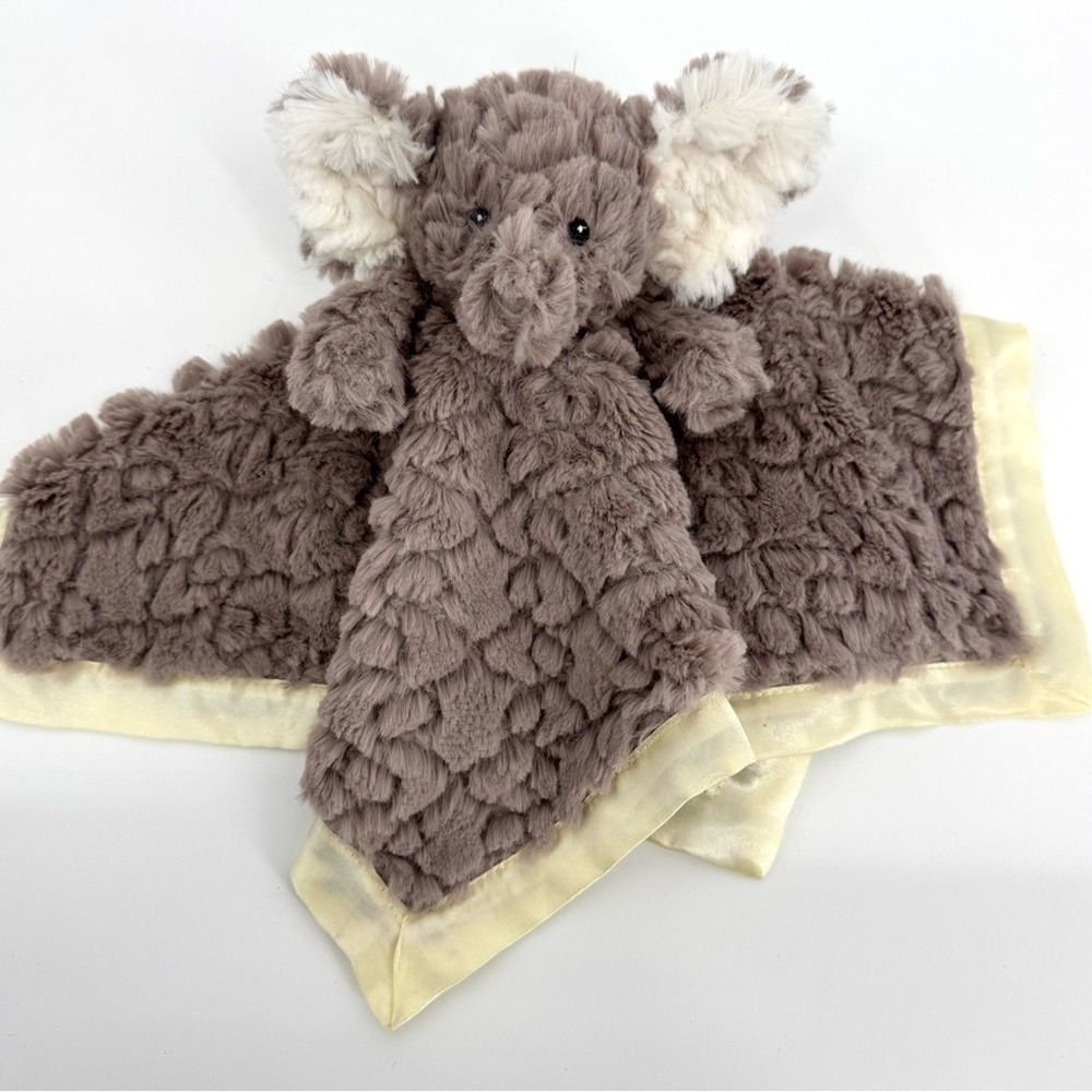 Mary Meyer‎ Baby Fluffy Elephant Putty Nursery Lovey Satin Trim Security Blanket